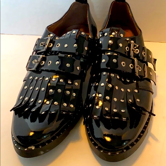 Italian Shoemakers Shoes - Black Patent Leather shoes